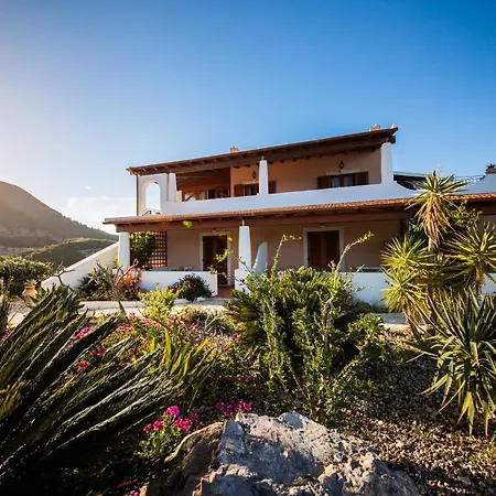 Alojamento de Acomodação e Pequeno-almoço Maristella