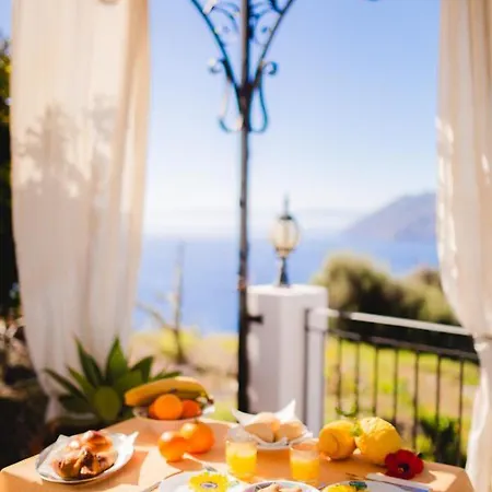 Maristella 4* 리파리