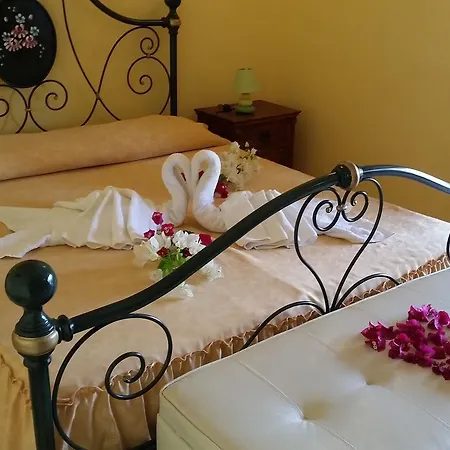 Maristella B&B 리파리