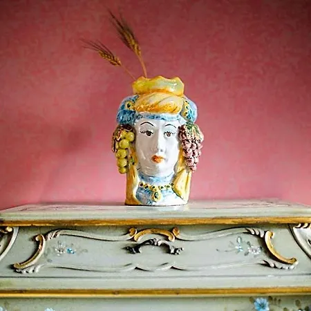 Maristella Липари