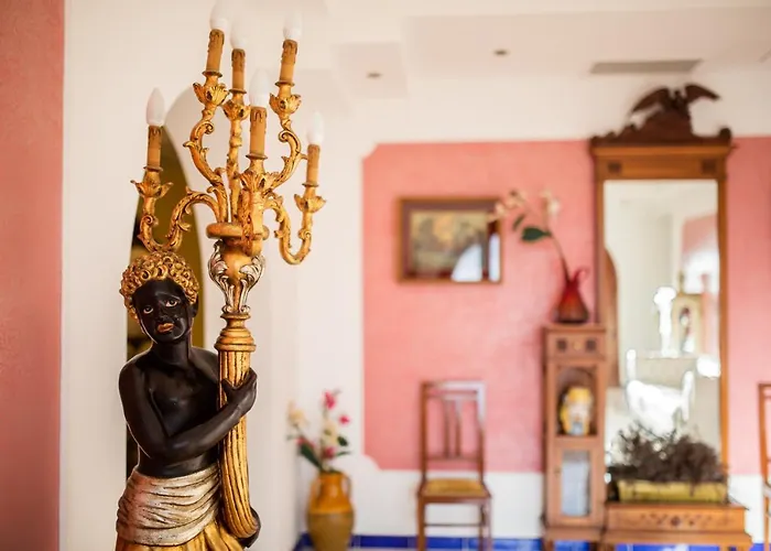 Maristella Bed & Breakfast 4*