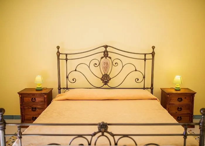 Maristella Lipari (Isola Lipari)