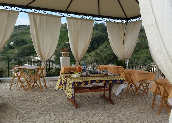 Maristella Bed & Breakfast Lipari (Isola Lipari)