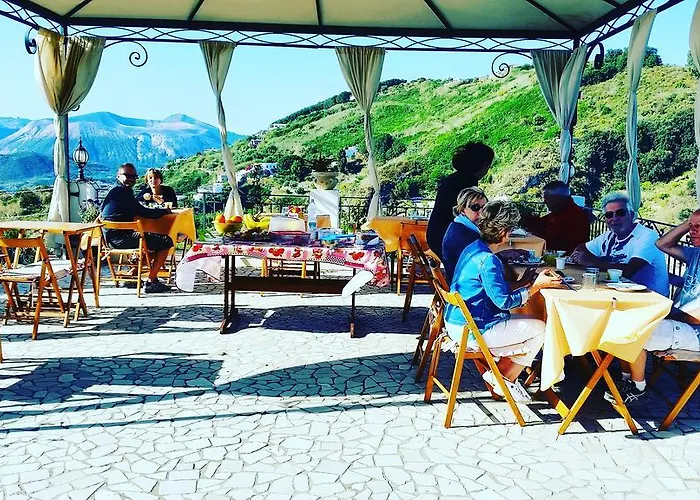 Bed & Breakfast Maristella 4*