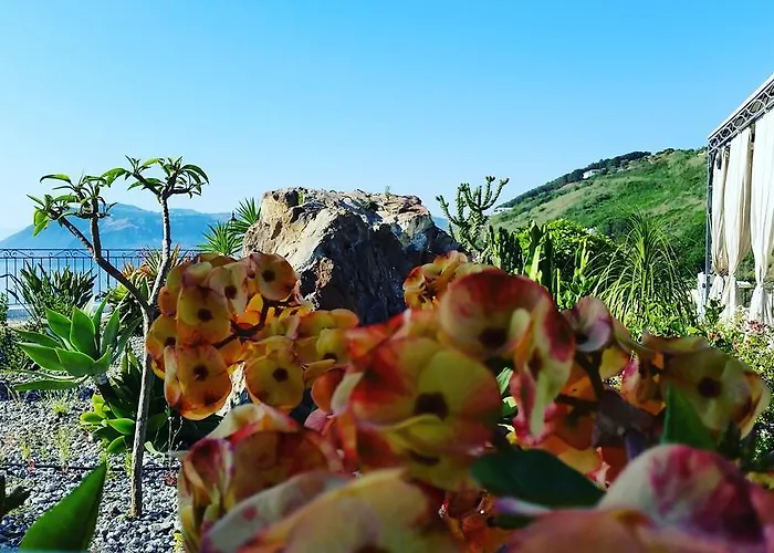 Maristella Lipari (Isola Lipari)